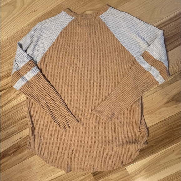 American Eagle Long Sleeve Waffle Varsity Stripe Sleeve T Shirt Size L Academia - Picture 5 of 5